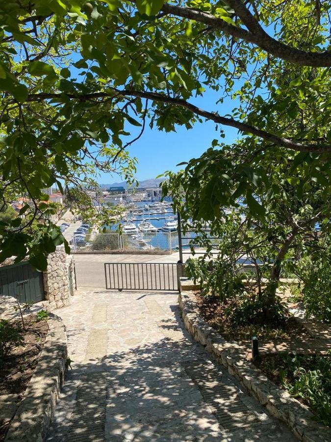 Romantic Apartments Šibenik Екстериор снимка